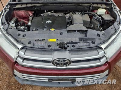 Zdjęcie 12 z 13 samochodu: 2017 TOYOTA HIGHLANDER XLE VIN:5TDJZRFH5HS363267 - miniatura