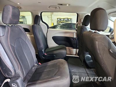 Zdjęcie 11 z 13 samochodu: 2017 CHRYSLER PACIFICA TOURING VIN:2C4RC1DG8HR758925 - miniatura