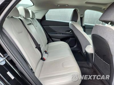 Zdjęcie 10 z 13 samochodu: 2023 HYUNDAI ELANTRA LIMITED VIN:KMHLN4AJXPU081360 - miniatura