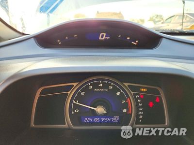 Zdjęcie 9 z 12 samochodu: 2010 HONDA CIVIC LX VIN:2HGFA1F57AH516158 - miniatura