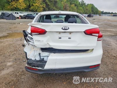 Zdjęcie 6 z 13 samochodu: 2018 KIA FORTE LX VIN:3KPFK4A76JE269989 - miniatura