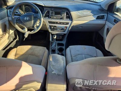 Zdjęcie 8 z 12 samochodu: 2015 HYUNDAI SONATA SE VIN:5NPE24AF2FH172150 - miniatura
