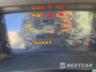 Zdjęcie 9 z 14 samochodu: 2020 VOLVO VNR - SEMI TRUCK VIN:4V4WC9EG9LN266608 - miniatura