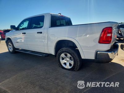 Drugie zdjęcie samochodu z przodu: 2025 RAM 1500 BIG HORN/LONE STAR VIN:1C6RRFFG9SN506329 - miniatura