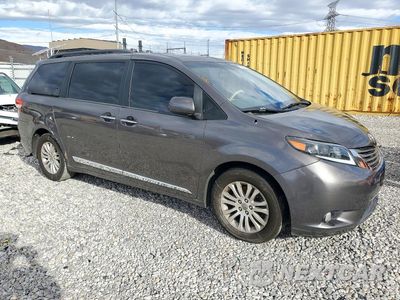 Czwarte zdjęcie samochodu z boku: 2013 TOYOTA SIENNA XLE 8-PASSENGER VIN:5TDYK3DC7DS381254 - miniatura