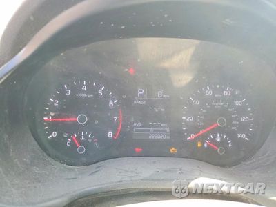 Zdjęcie 9 z 12 samochodu: 2019 KIA RIO S VIN:3KPA24AB9KE233116 - miniatura