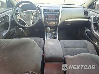 Zdjęcie 8 z 12 samochodu: 2014 NISSAN ALTIMA 2.5 S VIN:1N4AL3AP7EC424649 - miniatura