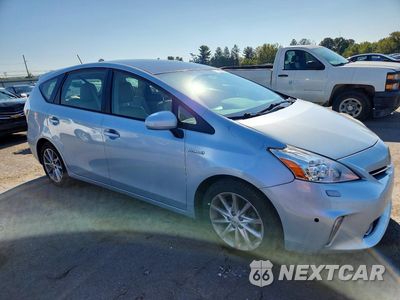 Czwarte zdjęcie samochodu z boku: 2013 TOYOTA PRIUS V FIVE VIN:JTDZN3EU0D3287236 - miniatura