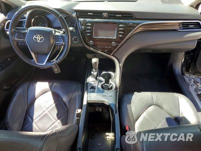 Zdjęcie 8 z 12 samochodu: 2018 TOYOTA CAMRY XLE VIN:4T1B11HKXJU010560 - miniatura