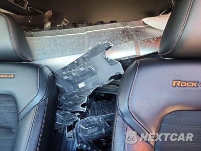 Zdjęcie 10 z 13 samochodu: 2025 NISSAN PATHFINDER ROCK CREEK VIN:5N1DR3BD9SC202468 - miniatura