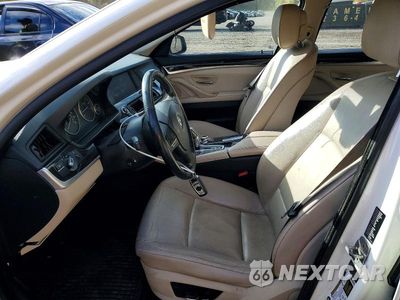 Zdjęcie 7 z 12 samochodu: 2012 BMW 528 XI VIN:WBAXH5C58CDW09777 - miniatura