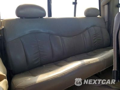 Zdjęcie 10 z 12 samochodu: 1999 CHEVROLET SILVERADO C2500 VIN:1GCFC29U0XZ105016 - miniatura