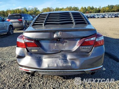 Zdjęcie 6 z 12 samochodu: 2017 HONDA ACCORD SPORT VIN:1HGCR2F5XHA271558 - miniatura