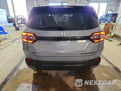 Zdjęcie 6 z 14 samochodu: 2025 HONDA PILOT BLACK VIN:5FNYG1H90SB132882 - miniatura