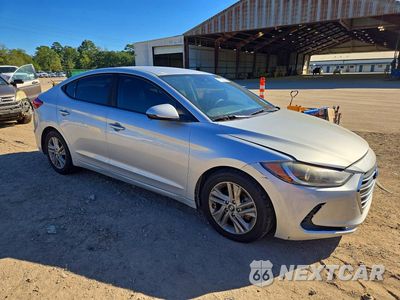 Czwarte zdjęcie samochodu z boku: 2018 HYUNDAI ELANTRA SEL VIN:5NPD84LF3JH365228 - miniatura
