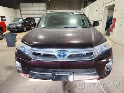 Piąte zdjęcie samochodu w środku: 2012 TOYOTA HIGHLANDER HYBRID LIMITED VIN:JTEDC3EH7C2006701 - miniatura