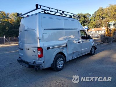 Trzecie zdjęcie samochodu z tyłu: 2021 NISSAN NV 2500 HD SV VIN:1N6BF0LY8MN807610 - miniatura