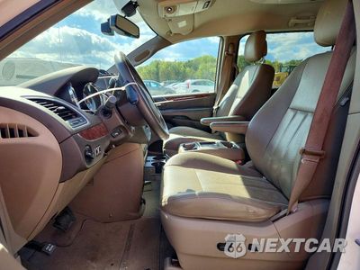 Zdjęcie 7 z 13 samochodu: 2011 CHRYSLER TOWN & COUNTRY TOURING L VIN:2A4RR8DG1BR781228 - miniatura