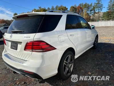 Czwarte zdjęcie samochodu z boku: 2016 MERCEDES-BENZ GLE 400 4MATIC VIN:4JGDA5GBXGA668357 - miniatura