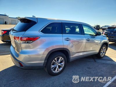 Trzecie zdjęcie samochodu z tyłu: 2015 TOYOTA HIGHLANDER LE PLUS VIN:5TDZKRFH2FS065327 - miniatura