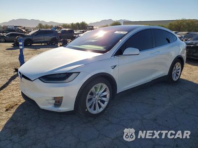 2018 TESLA MODEL X 5YJXCBE26JF143484 - główne zdjęcie licytacji z USA - miniatura