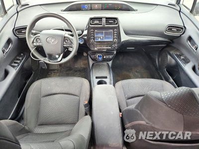 Zdjęcie 8 z 12 samochodu: 2020 TOYOTA PRIUS LE VIN:JTDKARFU4L3110122 - miniatura