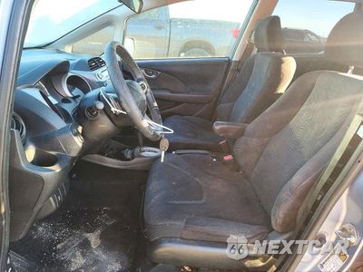 Zdjęcie 7 z 12 samochodu: 2011 HONDA FIT SPORT VIN:JHMGE8H55BC024499 - miniatura