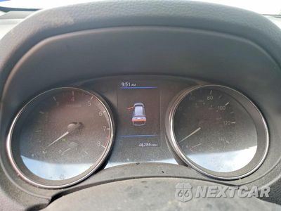 Zdjęcie 9 z 13 samochodu: 2018 NISSAN ROGUE S VIN:5N1AT2MT5JC750274 - miniatura