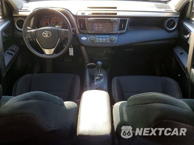 Zdjęcie 8 z 13 samochodu: 2015 TOYOTA RAV4 XLE VIN:2T3RFREV0FW393629 - miniatura
