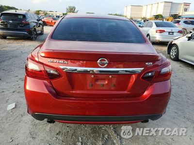 Zdjęcie 6 z 12 samochodu: 2017 NISSAN ALTIMA 2.5 SR VIN:1N4AL3APXHC135740 - miniatura