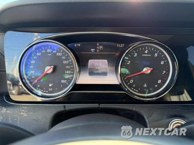 Zdjęcie 8 z 13 samochodu: 2018 MERCEDES-BENZ E 400 4MATIC VIN:WDD1J6GB2JF031704 - miniatura