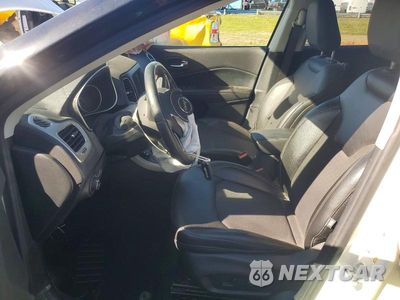 Zdjęcie 7 z 13 samochodu: 2018 JEEP COMPASS LATITUDE VIN:3C4NJDBB7JT232673 - miniatura