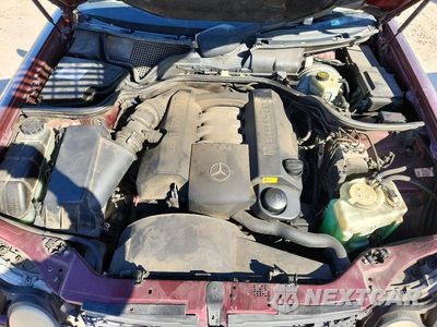 Zdjęcie 11 z 12 samochodu: 1998 MERCEDES-BENZ E 320 VIN:WDBJF65F1WA628721 - miniatura