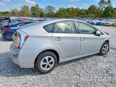 Trzecie zdjęcie samochodu z tyłu: 2015 TOYOTA PRIUS TWO VIN:JTDKN3DU9F0394695 - miniatura