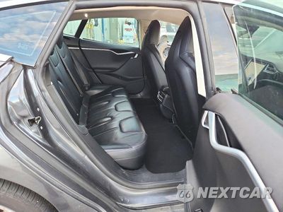 Zdjęcie 10 z 12 samochodu: 2014 TESLA MODEL S VIN:5YJSA1H18EFP62235 - miniatura