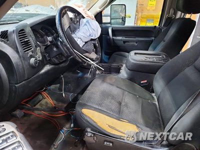 Zdjęcie 7 z 12 samochodu: 2011 GMC SIERRA K2500 SLE VIN:1GT120CGXBF248053 - miniatura