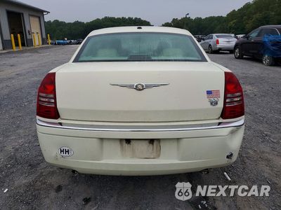 Zdjęcie 6 z 13 samochodu: 2007 CHRYSLER 300C VIN:2C3KA63H47H861900 - miniatura