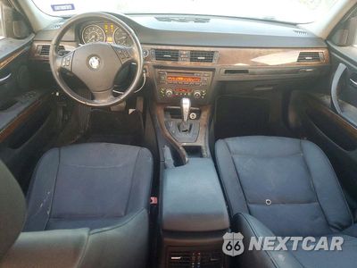 Zdjęcie 8 z 13 samochodu: 2009 BMW 328 I VIN:WBAPH77549NL83181 - miniatura