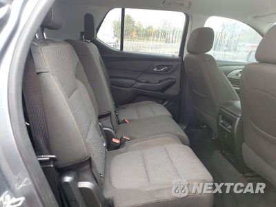 Zdjęcie 11 z 13 samochodu: 2018 CHEVROLET TRAVERSE LS VIN:1GNEVFKWXJJ193224 - miniatura