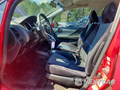 Zdjęcie 7 z 12 samochodu: 2008 HONDA FIT VIN:JHMGD38438S045136 - miniatura