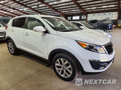 Czwarte zdjęcie samochodu z boku: 2016 KIA SPORTAGE LX VIN:KNDPB3AC1G7846013 - miniatura