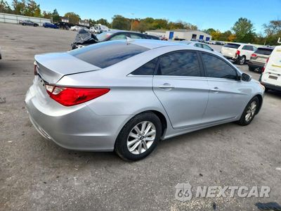 Trzecie zdjęcie samochodu z tyłu: 2012 HYUNDAI SONATA GLS VIN:5NPEB4AC2CH421144 - miniatura