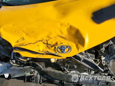 Zdjęcie 12 z 13 samochodu: 2017 TOYOTA SIENNA LE VIN:5TDKZ3DCXHS804240 - miniatura