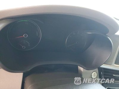 Zdjęcie 9 z 12 samochodu: 2017 KIA OPTIMA PLUG-IN HYBRID EX VIN:KNAGV4LD8H5018988 - miniatura