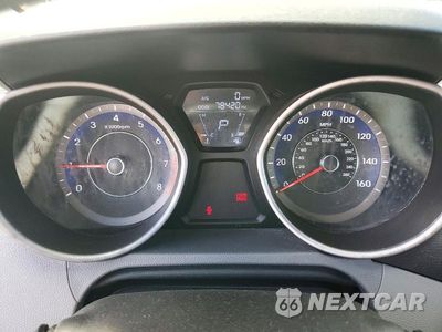 Zdjęcie 9 z 12 samochodu: 2013 HYUNDAI ELANTRA GLS VIN:KMHDH4AE2DU930908 - miniatura