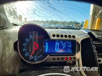 Zdjęcie 9 z 12 samochodu: 2016 CHEVROLET SONIC LT VIN:1G1JC6SH7G4159207 - miniatura