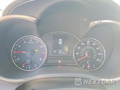 Zdjęcie 9 z 13 samochodu: 2015 KIA FORTE KOUP EX VIN:KNAFX6A8XF5378705 - miniatura