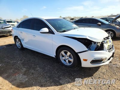 Czwarte zdjęcie samochodu z boku: 2015 CHEVROLET CRUZE LT VIN:1G1PC5SB5F7198794 - miniatura