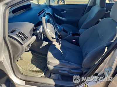 Zdjęcie 7 z 12 samochodu: 2010 TOYOTA PRIUS III VIN:JTDKN3DUXA0009444 - miniatura