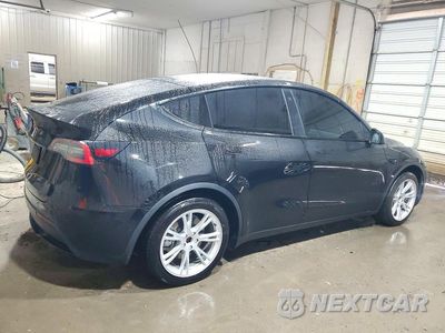 Trzecie zdjęcie samochodu z tyłu: 2021 TESLA MODEL Y VIN:5YJYGDED0MF107736 - miniatura